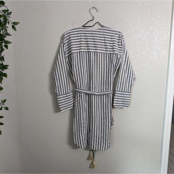 Zara White Blue Striped Button Down Tunic Shirt Long Sleeve Metallic Tassels XS - Picture 4 of 12